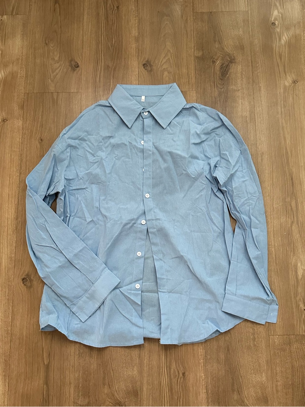 Men's Light Blue Long-Sleeve Button-Up Shirt